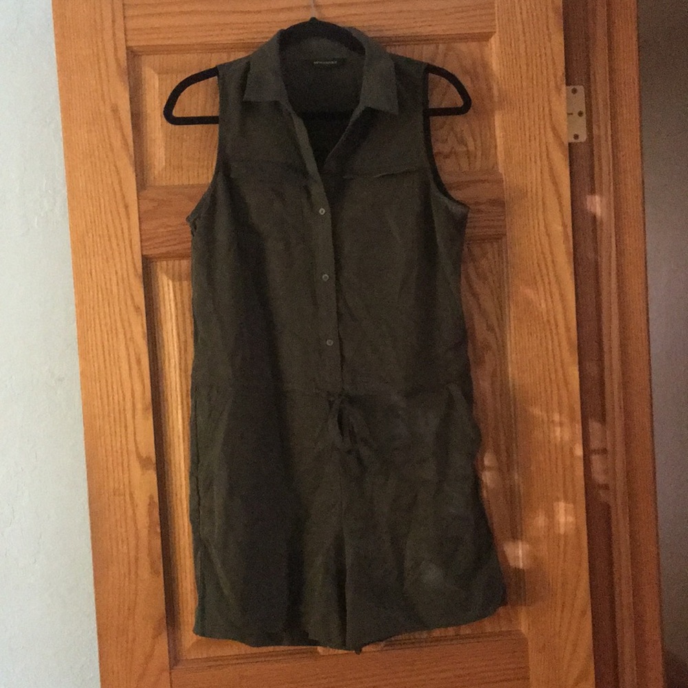 Green Banana Republic Romper Size 6